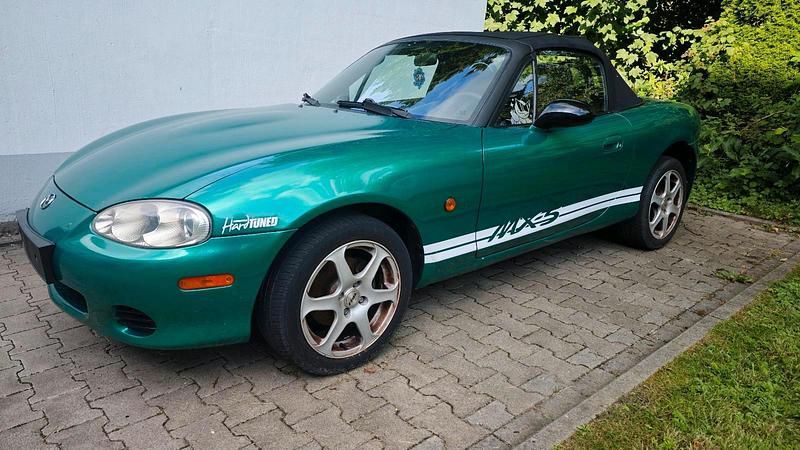 Andere farben Gebraucht 2003 Mazda MX5 Cabrio | 2.900 € (Etwas zu teuer) - Bild 1/4
