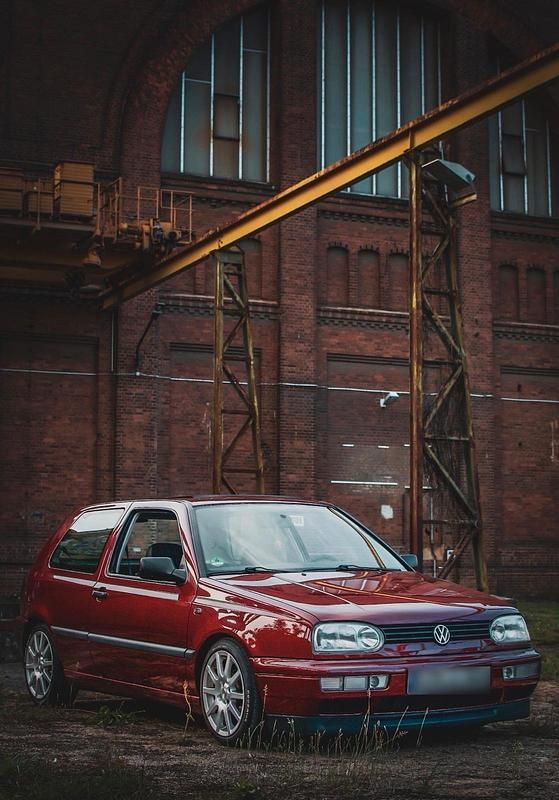 Gebraucht VW Golf III 60 PS (44 kW) 1997 Rot Kleinwagen