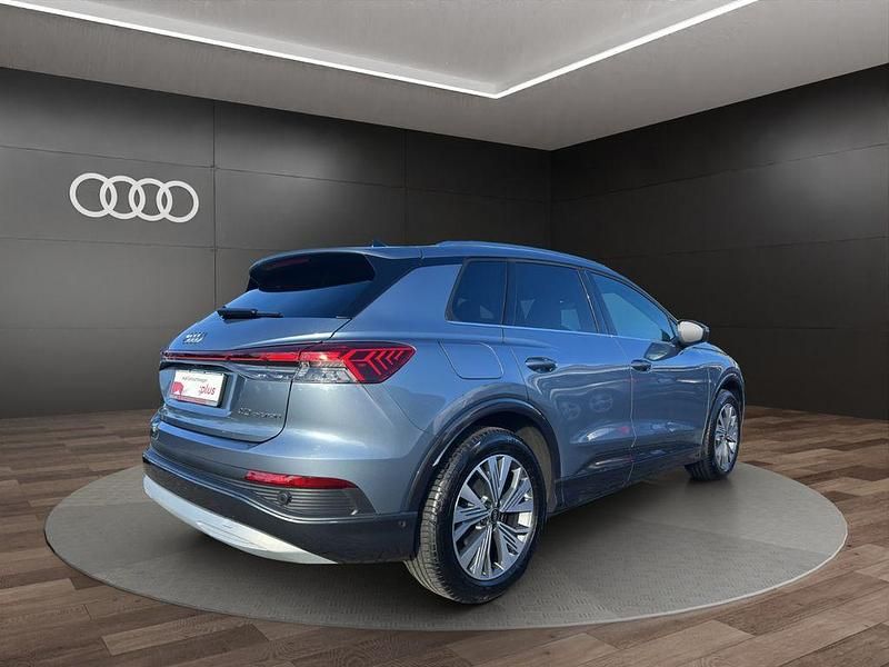 Second-hand Audi Q4 e-tron Sport 150 kW (204 CP) 2022 Albastru SUV
