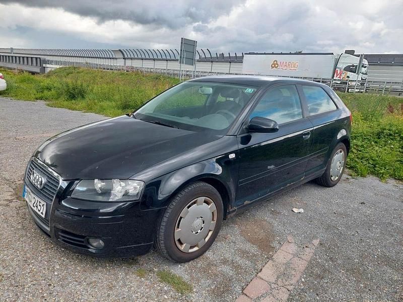 Gebraucht 2006 Audi A3 Ambiente Limousine | 1.300 € (Superpreis) - Bild 1/4
