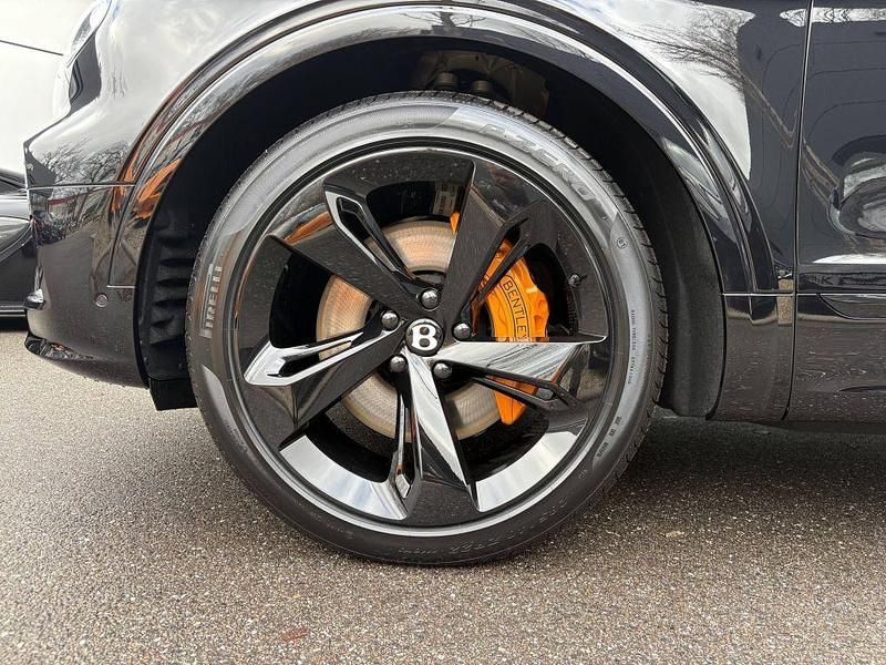 Neu Bentley Bentayga 550 PS (404 kW) 2026 Schwarz SUV