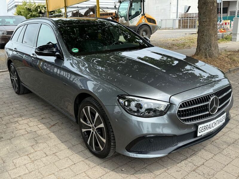 Gebraucht Mercedes E300 194 PS (142 kW) 2020 Grau Kombi