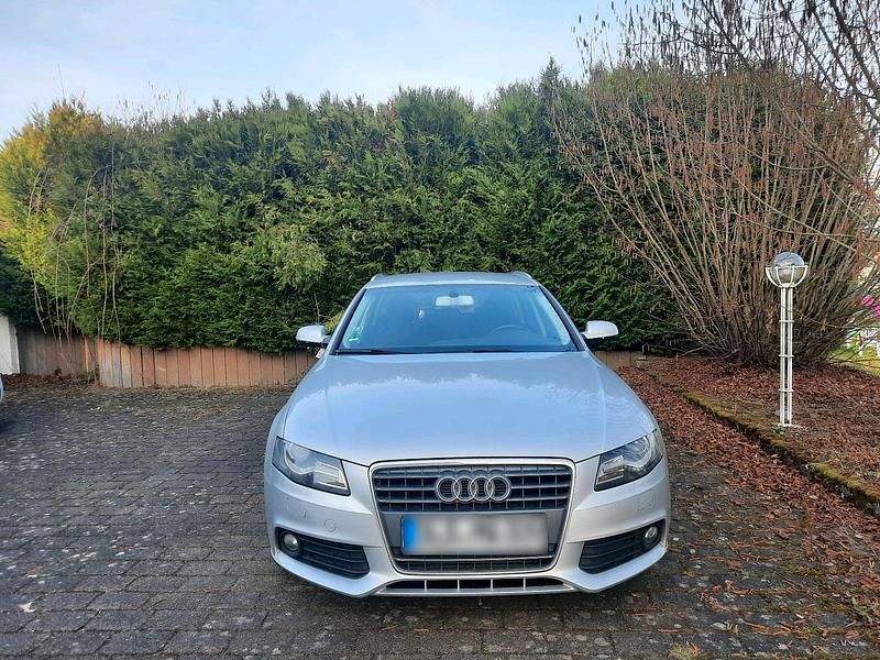 Gebraucht Audi A4 160 PS (117 kW) 2010 Silber Kombi