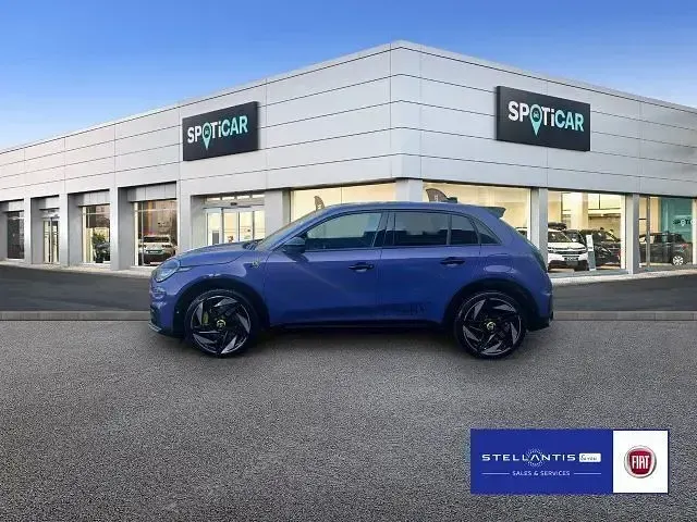 Gebraucht Abarth 600e Scorpionissima 206 kW (281 PS) 2025 Violett SUV