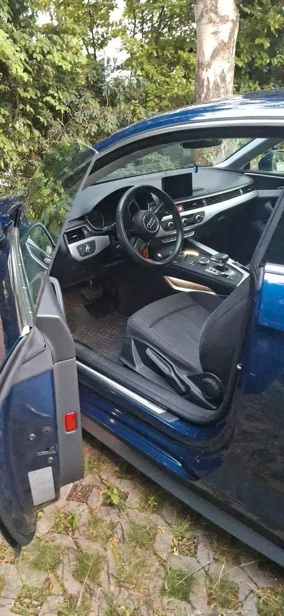 Gebraucht Audi A5 Sport 190 PS (139 kW) 2017 Blau Coupé