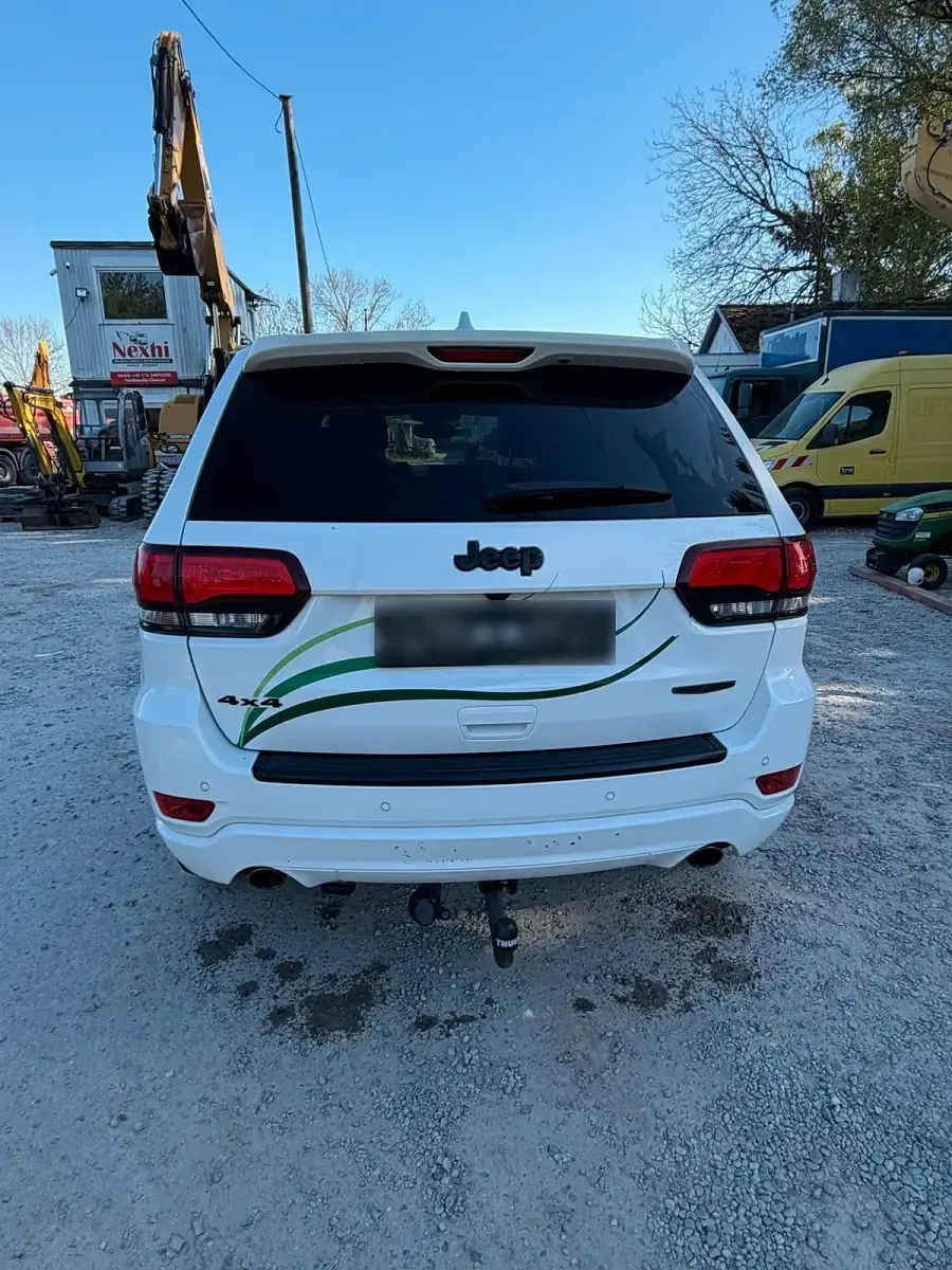 Gebraucht Jeep Grand Cherokee 250 PS (183 kW) 2017 Weiß SUV