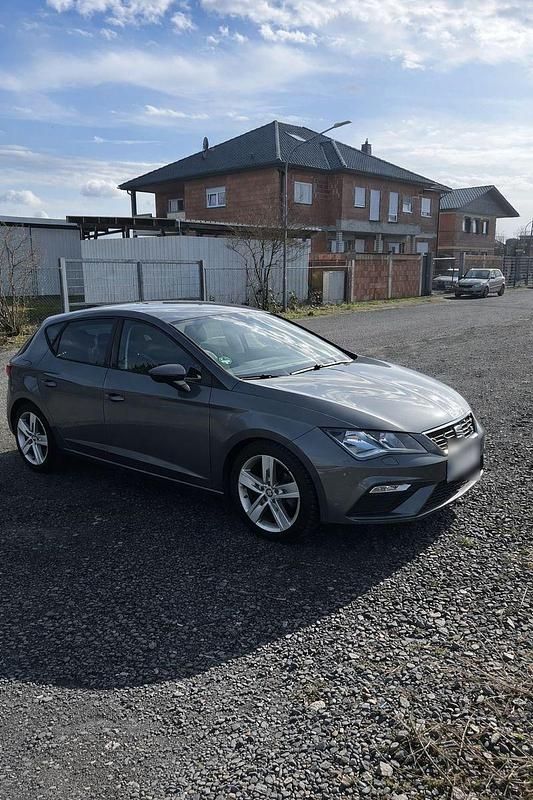 Second-hand Seat Leon FR 150 CP (110 kW) 2018 Gri Berlinǎ