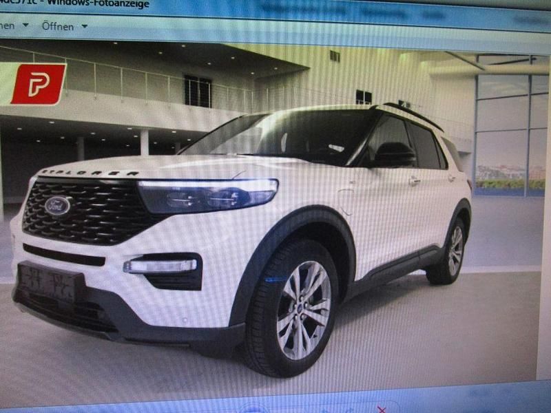 Weiß Gebraucht 2021 Ford Explorer ST-Line SUV | 39.700 € (Superpreis) - Bild 1/4