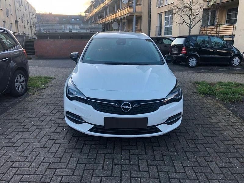 Gebraucht Opel Astra Elegance 122 PS (89 kW) 2021 Weiß Kombi