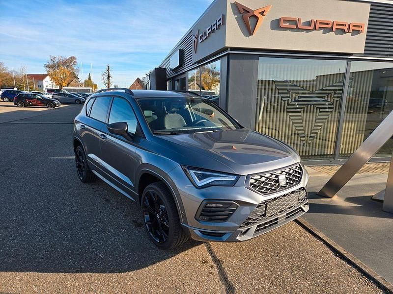 Grau Neu 2025 Seat Ateca Black Edition SUV | 41.535 € (Teuer) - Bild 1/4