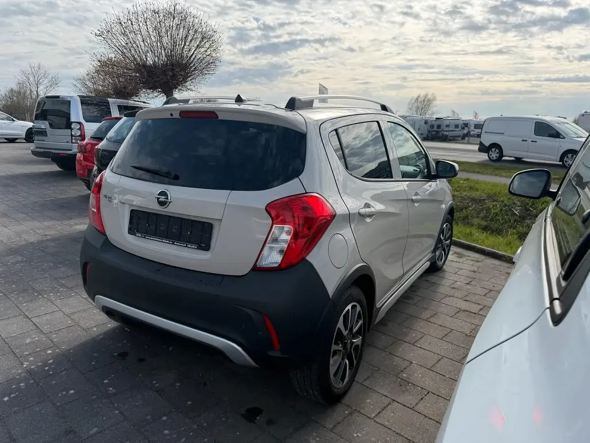 Gebraucht Opel Karl Rocks 75 PS (55 kW) 2017 Gold Kleinwagen