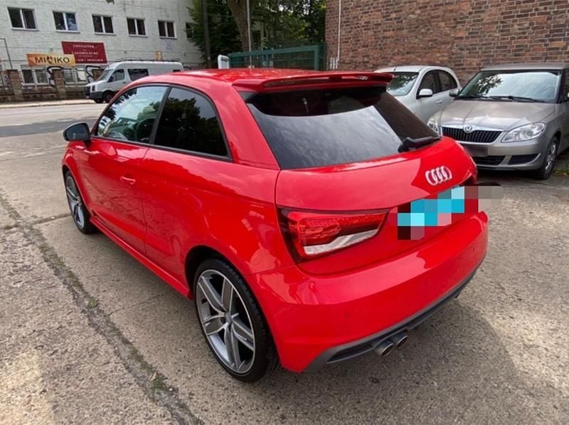 Gebraucht Audi A1 S-Line 125 PS (91 kW) 2016 Rot Kleinwagen