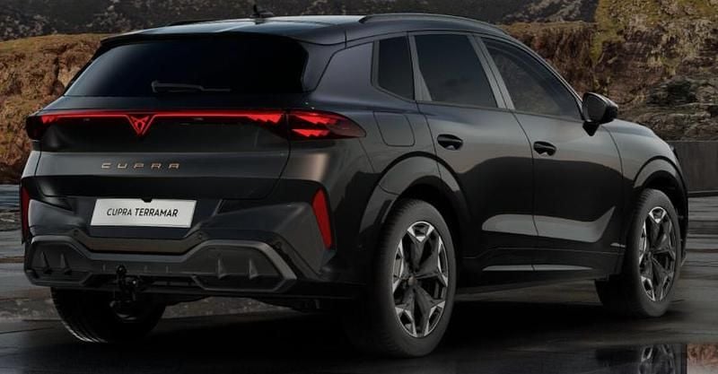Neu Cupra Terramar Basis 150 PS (110 kW) 2026 Metalliclackierung nachtschwarz SUV