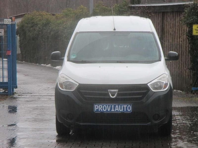 Gebraucht Dacia Dokker Ambiance 83 PS (61 kW) 2014 Gletscherweiss Van / Kleinbus