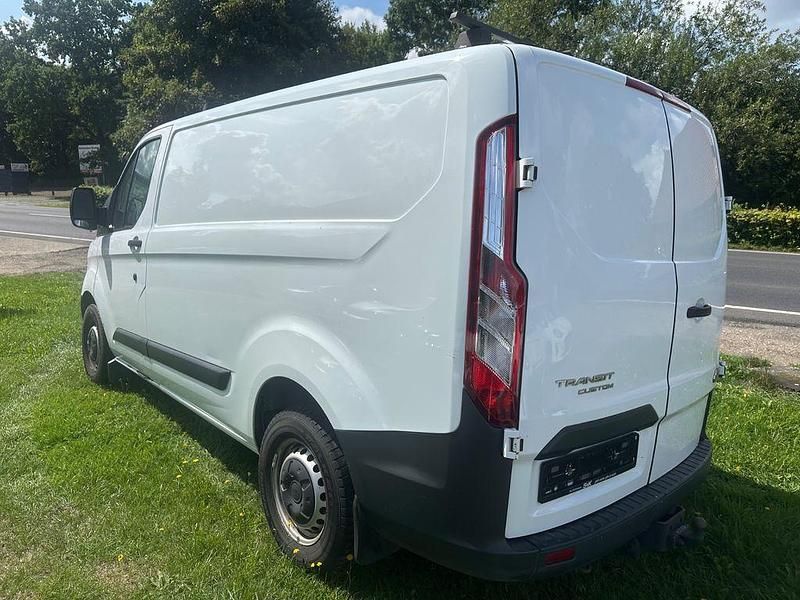 Weiß Gebraucht 2014 Ford Transit Custom Van / Kleinbus | 6.999 € (Superpreis) - Bild 1/4