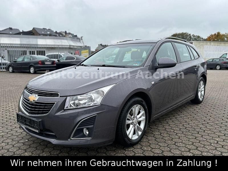 Grau Gebraucht 2013 Chevrolet Cruze Kombi | 3.999 € (Superpreis) - Bild 1/4