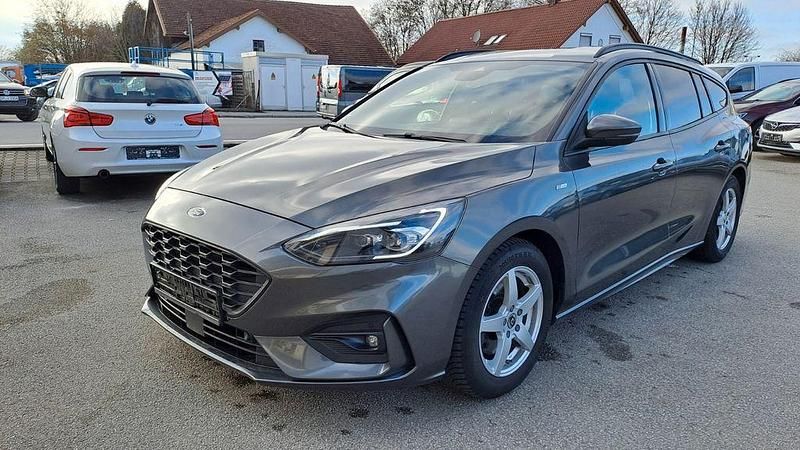 Gebraucht Ford Focus ST-Line 150 PS (110 kW) 2020 Grau Limousine