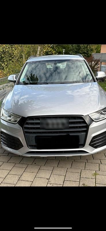 Gebraucht Audi Q3 S-Line 150 PS (110 kW) 2016 Silber SUV