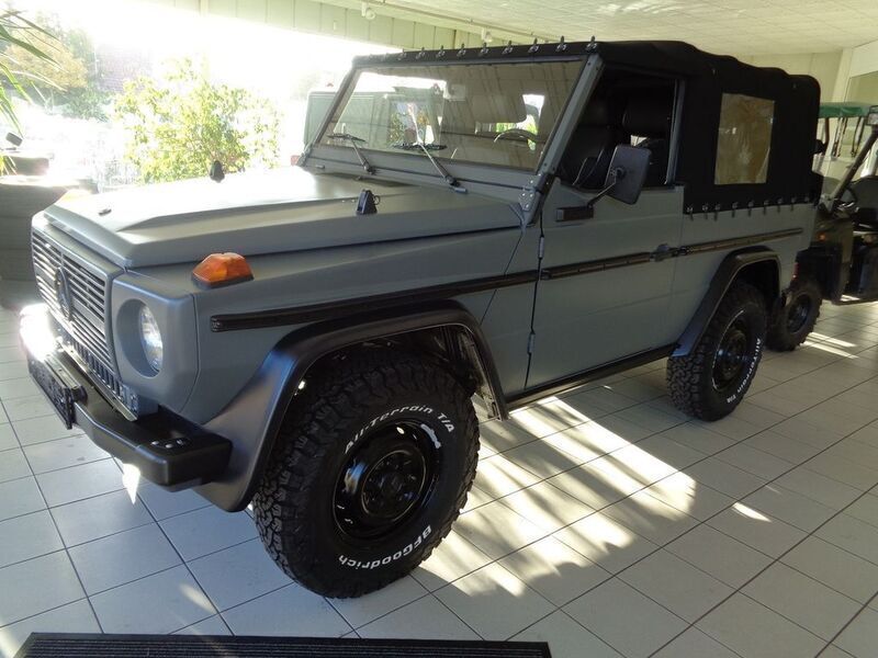 Grau Gebraucht 1992 Mercedes G250 SUV | 46.880 € - Bild 1/4