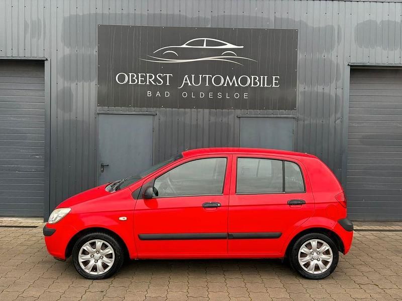Gebraucht Hyundai Getz Basis 67 PS (49 kW) 2008 Rot Kleinwagen