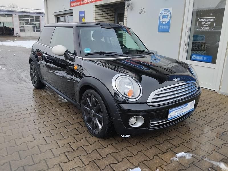 Gebraucht Mini Cooper 120 PS (88 kW) 2009 Schwarz Kleinwagen