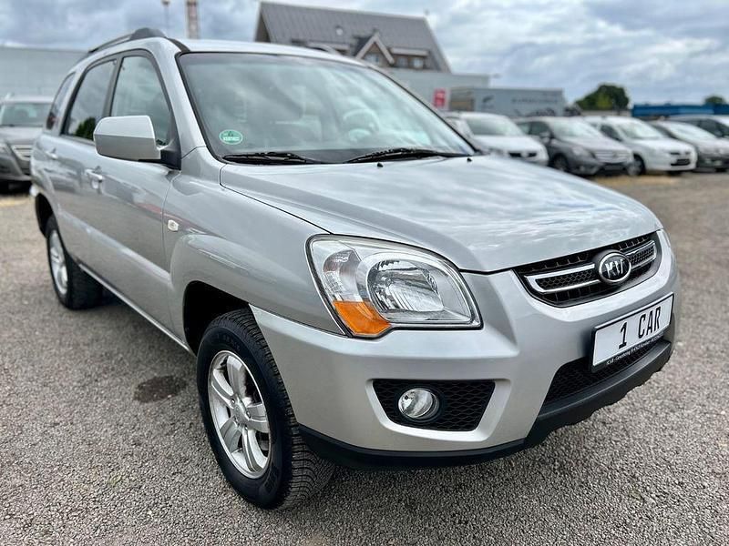 Silber Gebraucht 2010 Kia Sportage SUV | 6.999 € (Etwas zu teuer) - Bild 1/4