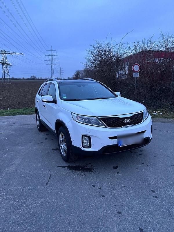 Weiß Gebraucht 2014 Kia Sorento SUV | 12.900 € (Teuer) - Bild 1/4