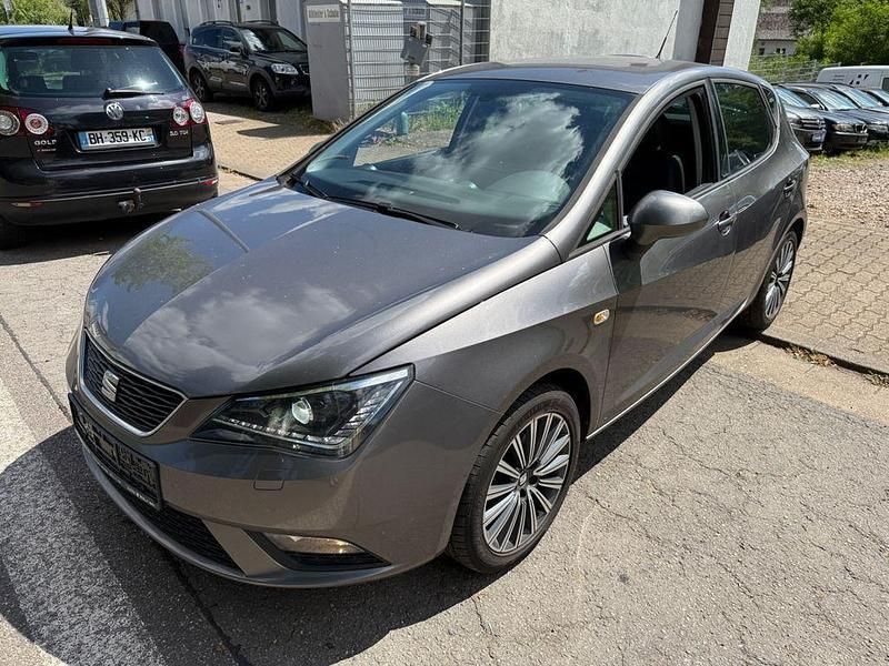 Grau Gebraucht 2015 Seat Ibiza CONNECT Limousine | 7.290 € (Fairer Preis) - Bild 1/4