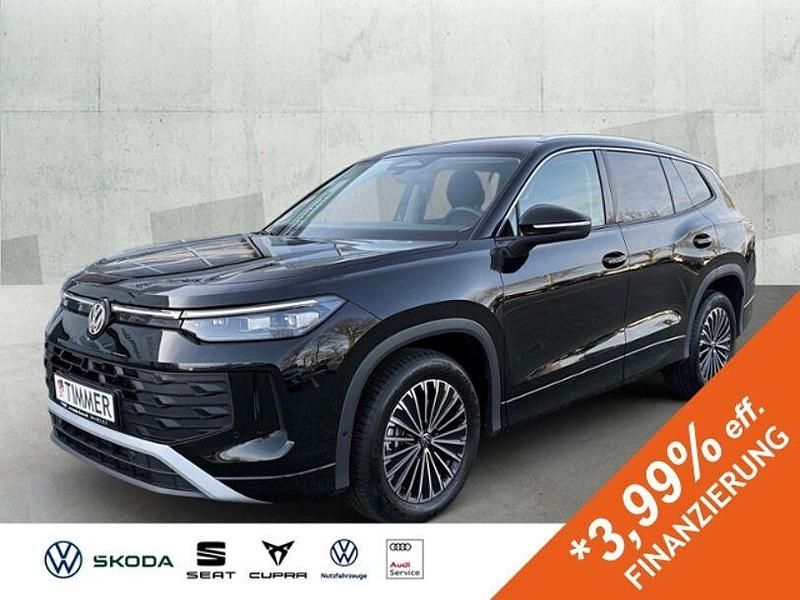 Grenadillschwarz metallic Gebraucht 2025 VW Tayron Life SUV | 39.880 € (Superpreis) - Bild 1/4