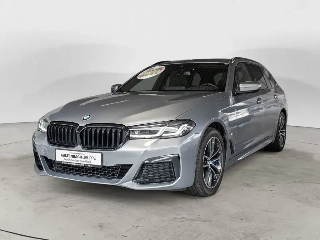 Gebraucht BMW 540 M Sport 340 PS (250 kW) 2023 Skyscraper grau Kombi