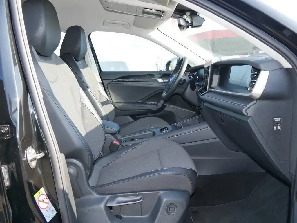 Gebraucht VW Tayron Life 150 PS (110 kW) 2025 Schwarz SUV