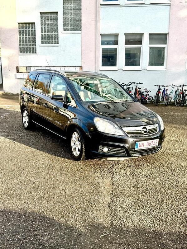 Schwarz Gebraucht 2005 Opel Zafira Cosmo Van / Kleinbus | 4.999 € (Teuer) - Bild 1/4