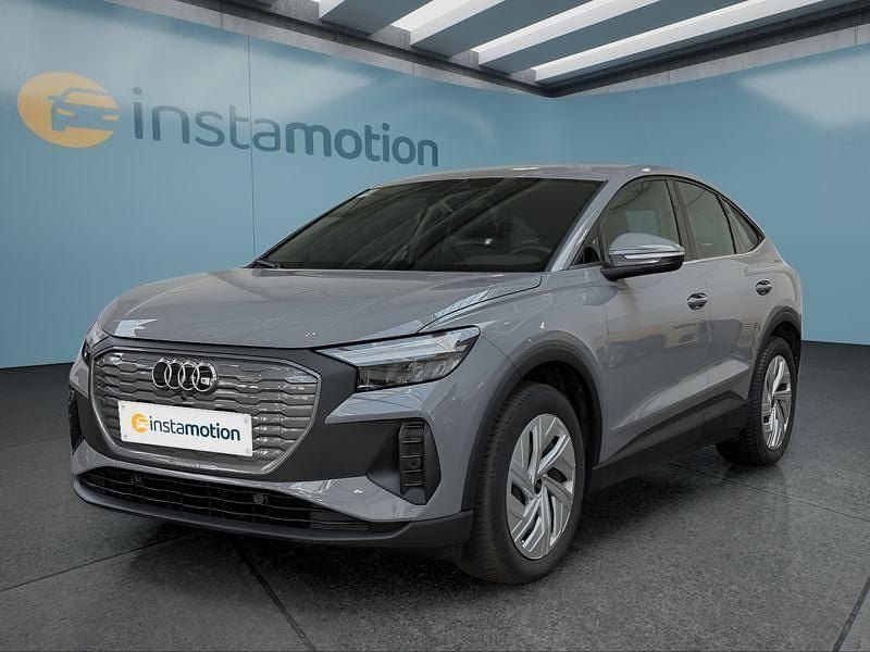 Grau Gebraucht 2022 Audi Q4 e-tron SUV | 26.099 € (Guter Preis) - Bild 1/4