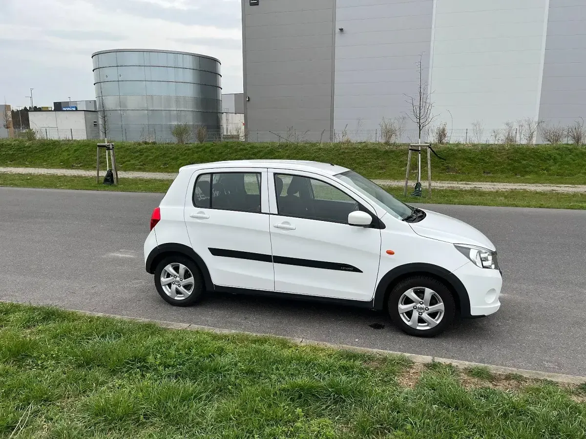 Occasion Suzuki Celerio Comfort 68 ch (50 kW) 2018 Blanc Citadine