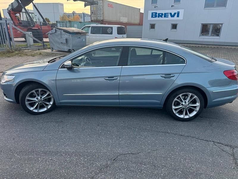 Blau Gebraucht 2009 VW CC Limousine | 6.100 € (Fairer Preis) - Bild 1/4