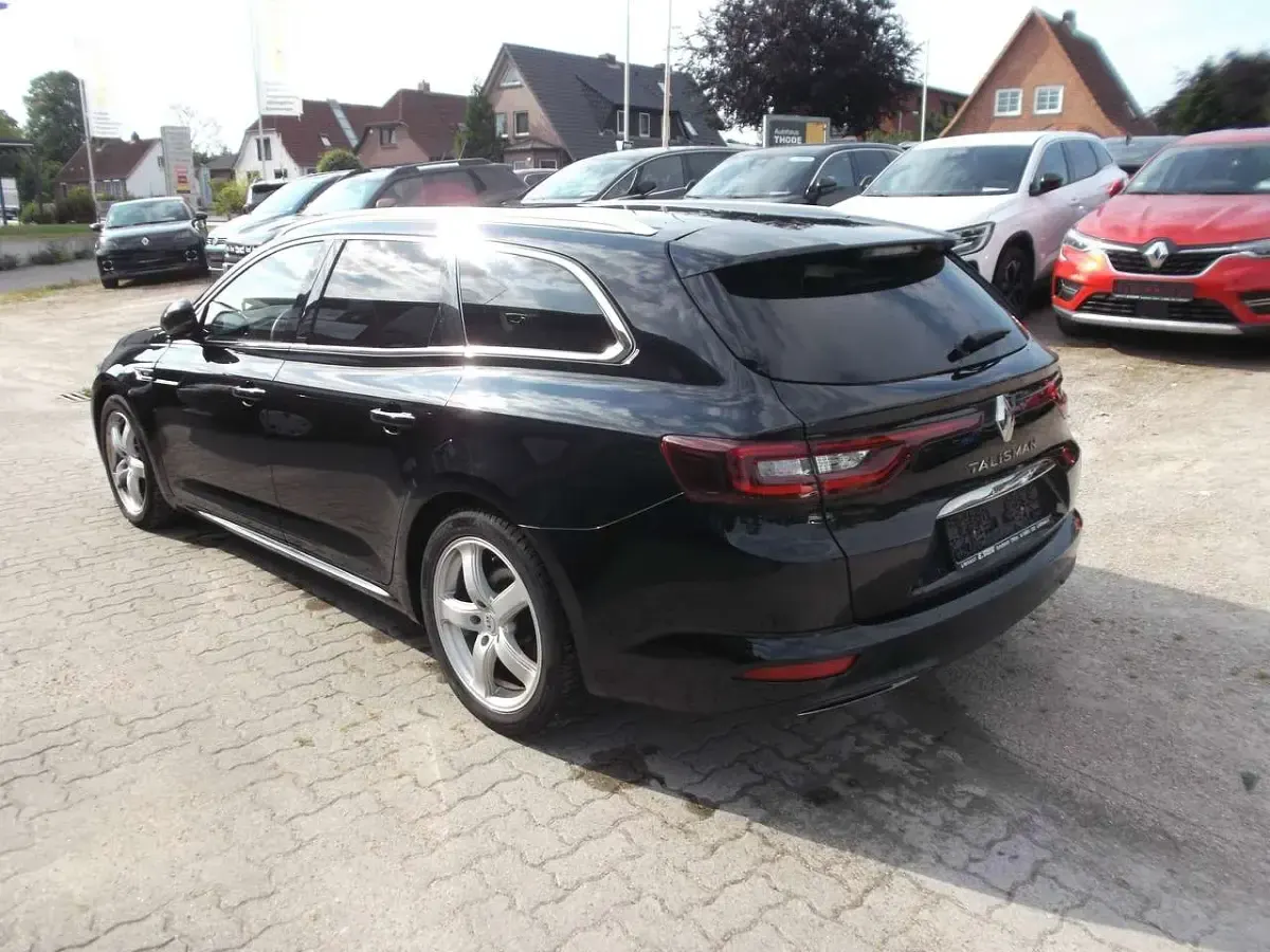 Gebraucht Renault Talisman Initiale Paris 160 PS (117 kW) 2018 Sternenschwarz Kombi