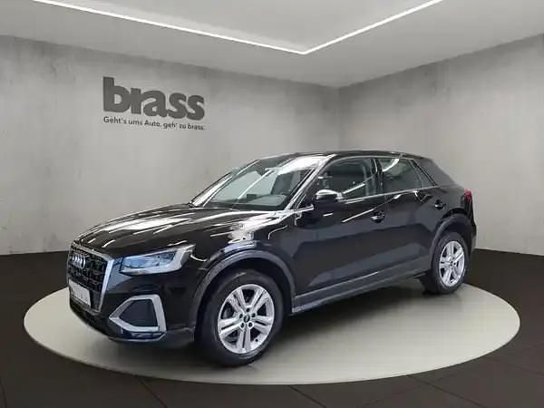 Gebraucht Audi Q2 Advanced Plus 116 PS (85 kW) 2022 Brillantschwarz SUV