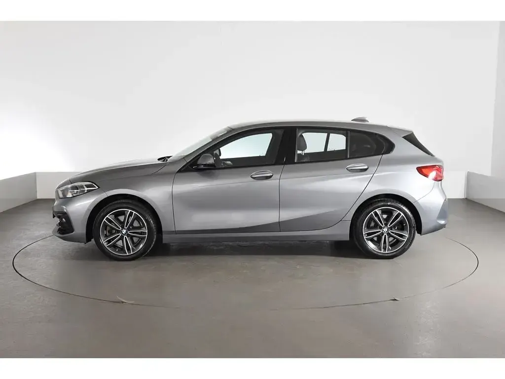 Gebraucht BMW 120 Sport Line 190 PS (139 kW) 2023 Grau Kleinwagen