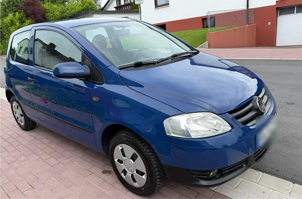 Gebraucht VW Fox 55 PS (40 kW) 2006 Blau Kleinwagen
