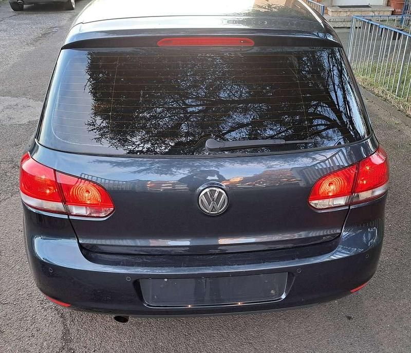 Gebraucht VW Golf VI Comfortline 105 PS (77 kW) 2009 Bluegraphit perleffekt Kleinwagen