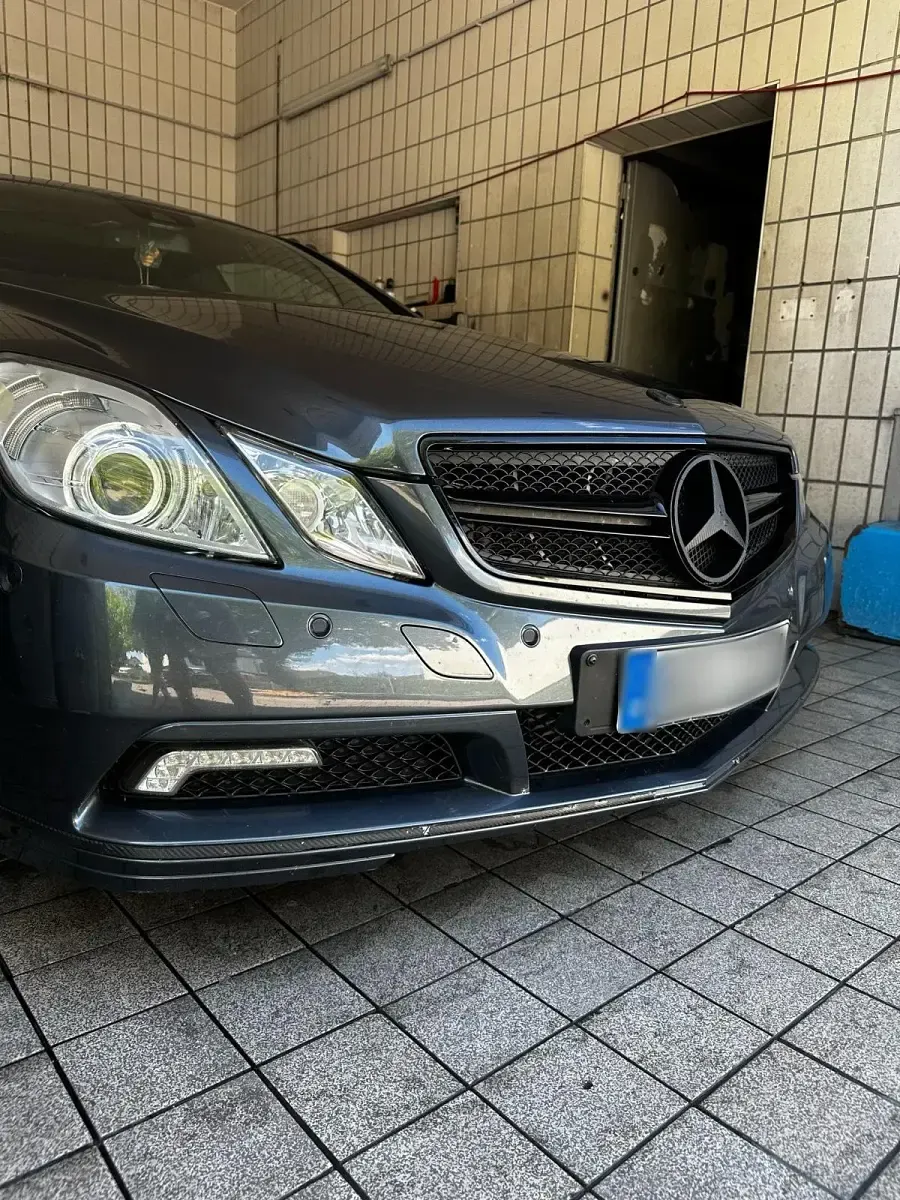 Gebraucht Mercedes E350 231 PS (169 kW) 2010 Grau Coupé