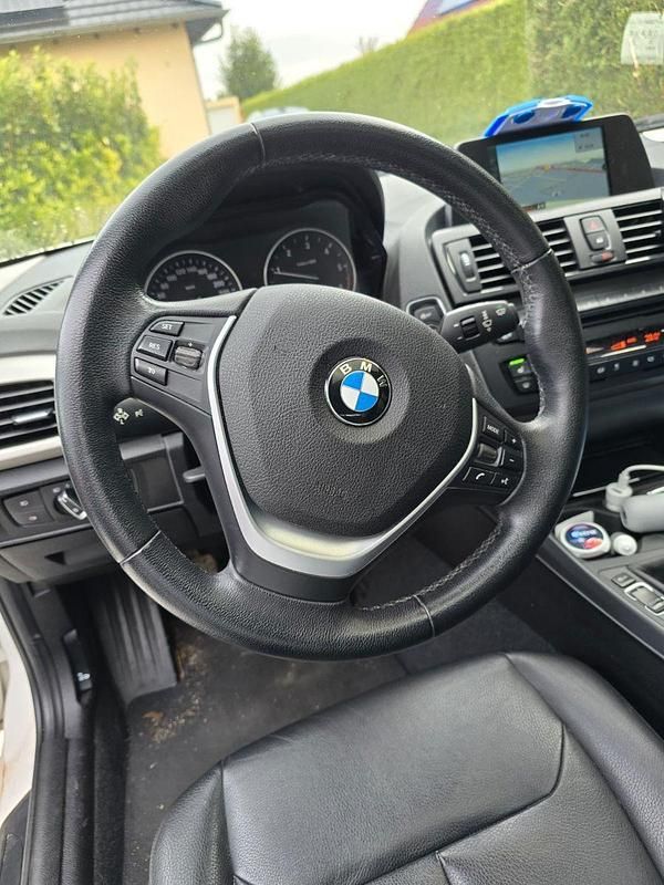 Gebraucht BMW 118 143 PS (105 kW) 2014 Weiß Kleinwagen