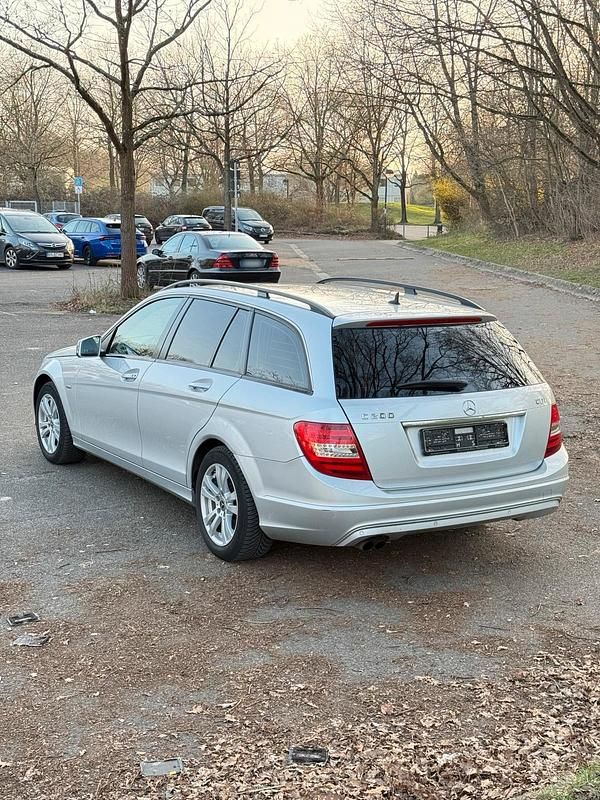 Gebraucht Mercedes C200 136 PS (100 kW) 2012 Silber Kombi