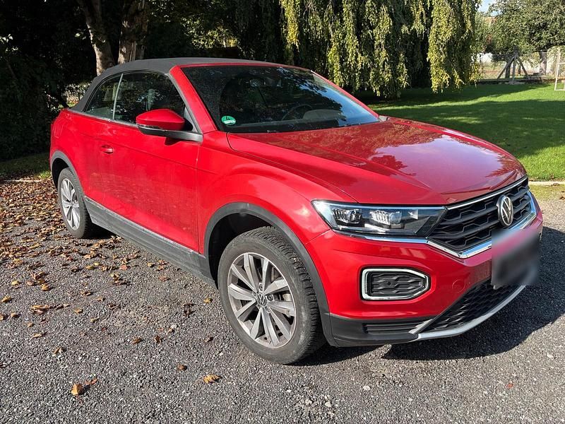 Rot Gebraucht 2021 VW T-Roc Cabriolet Cabrio | 23.550 € (Superpreis) - Bild 1/4