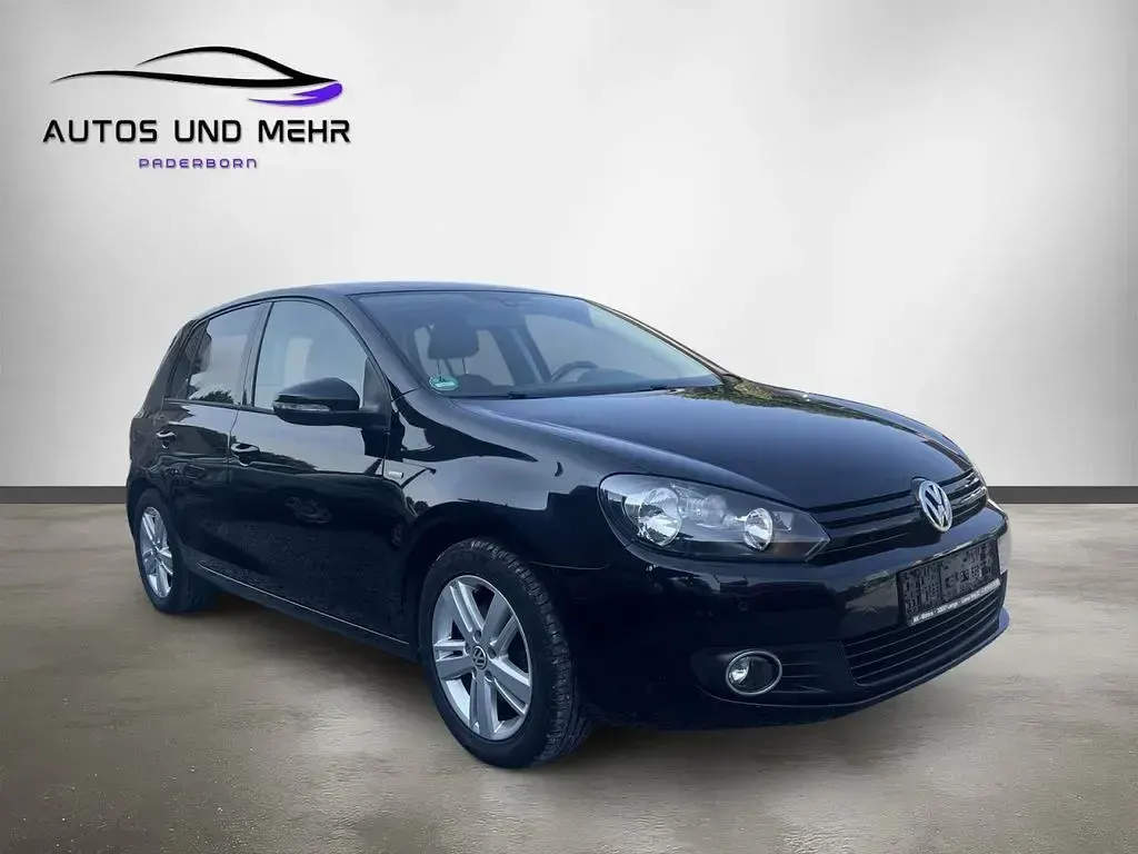Gebraucht VW Golf VII Match 105 PS (77 kW) 2012 Schwarz Limousine