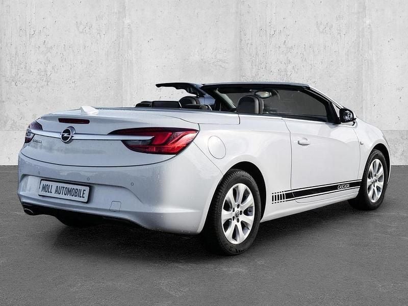 Gebraucht Opel Cascada Edition 140 PS (102 kW) 2017 Weiss Cabrio