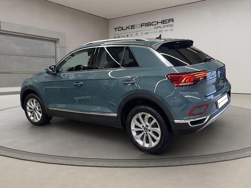 Gebraucht VW T-Roc Style 150 PS (110 kW) 2024 Petroleum blue (metallic) SUV