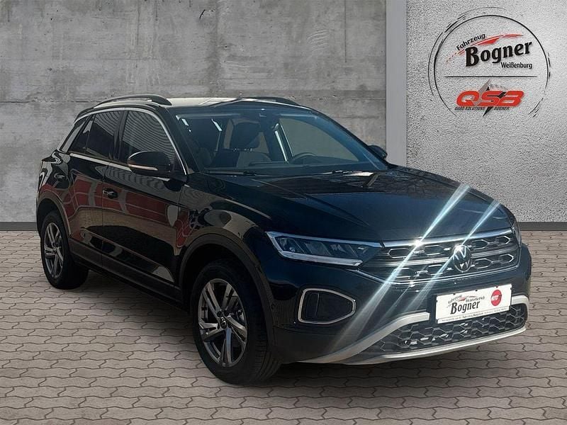 Neu VW T-Roc 150 PS (110 kW) 2025 Schwarz SUV