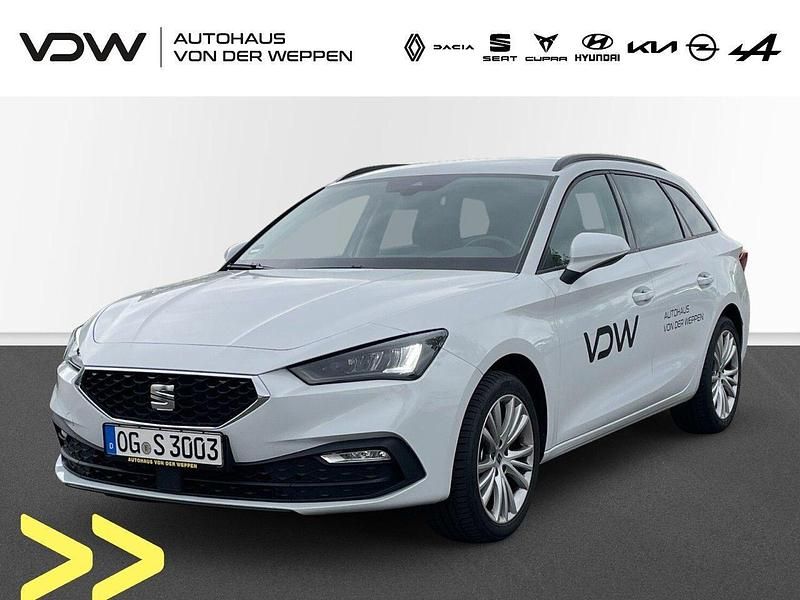 Weiß Gebraucht 2024 Seat Leon ST Style Kombi | 20.950 € (Fairer Preis) - Bild 1/4