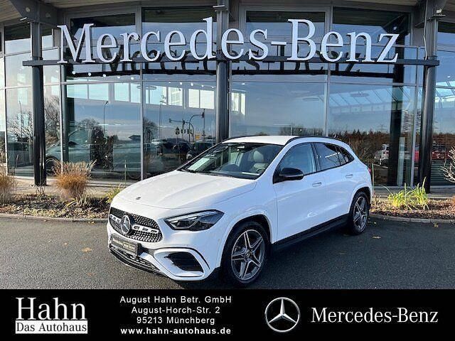 Polarweiss unilack Gebraucht 2024 Mercedes GLA200 AMG SUV | 41.950 € (Etwas zu teuer) - Bild 1/4
